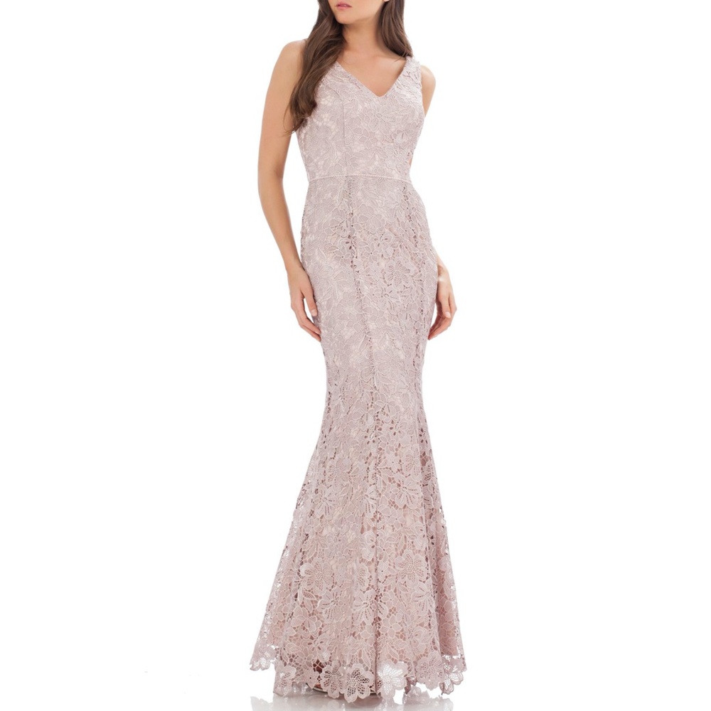 NWOT JS Collections Floral Lace Mermaid Gown